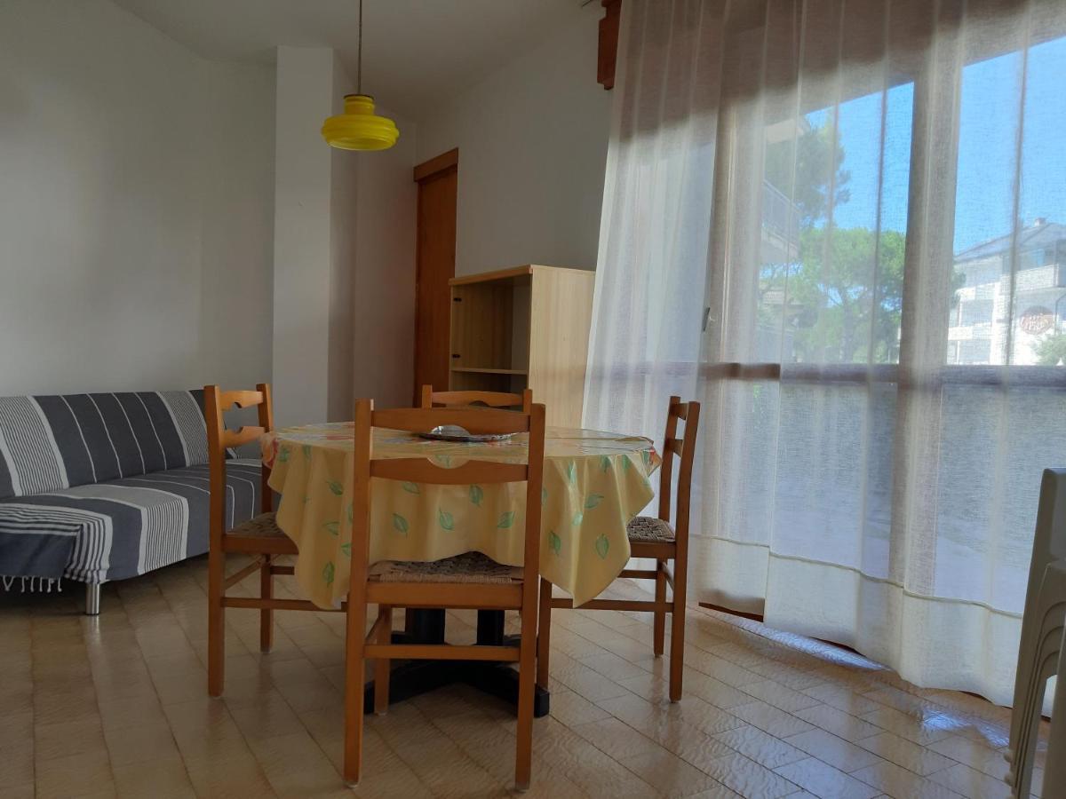 Appartamenti Estivi Lignano Sabbiadoro Exteriör bild